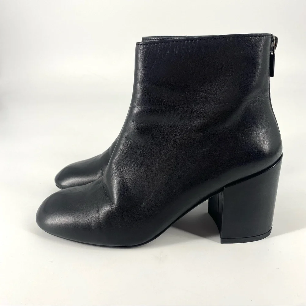 Stuart Weitzman Women's Bacari Leather High-Heel Black Booties - Picture 3 of 10
